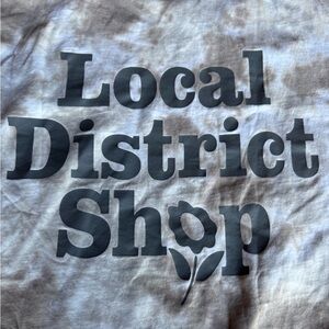 H&M Gray Graphic Tee